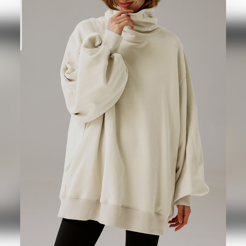 NEW Whisper Oversized Turtleneck Sweatshirt (Vanilla) - LIT Activewear